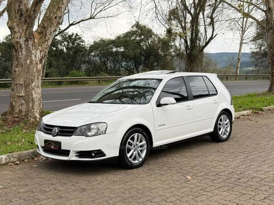 VOLKSWAGEN GOLF 1.6 MI SPORTLINE 8V FLEX 4P MANUAL VOLKSWAGEN GOLF 1.6 MI SPORTLINE 8V FLEX 4P MANUAL